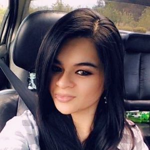 Meet your Posher, Rosa